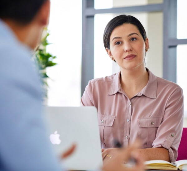 An analyst having an interview